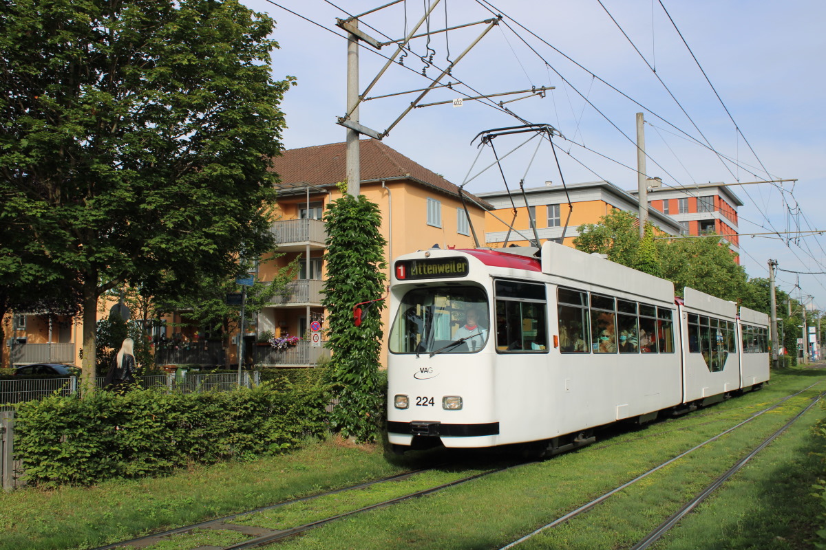 Freiburg im Breisgau, Duewag GT8NF # 224