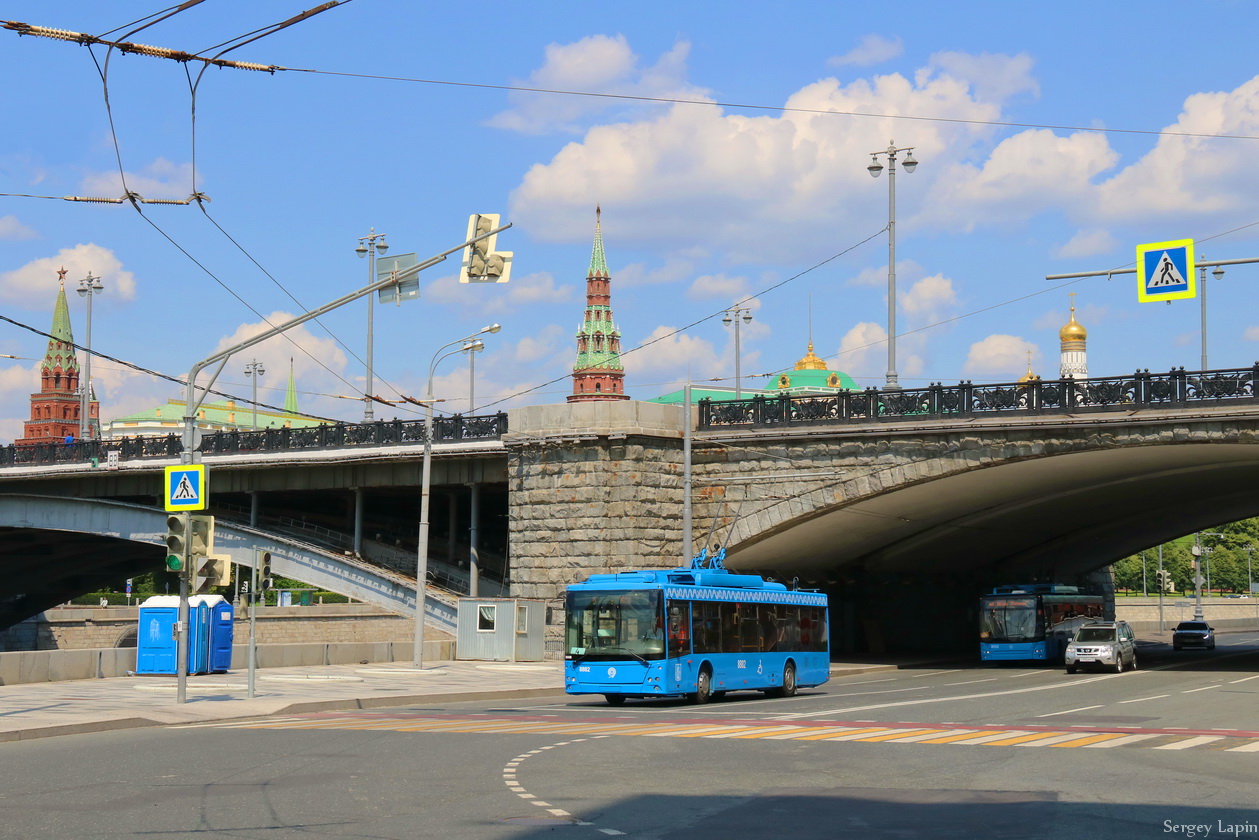 Москва, СВАРЗ-МАЗ-6235.00 № 8882