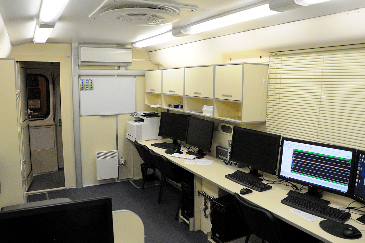 Saint-Petersburg, 81-714.6D č. 002