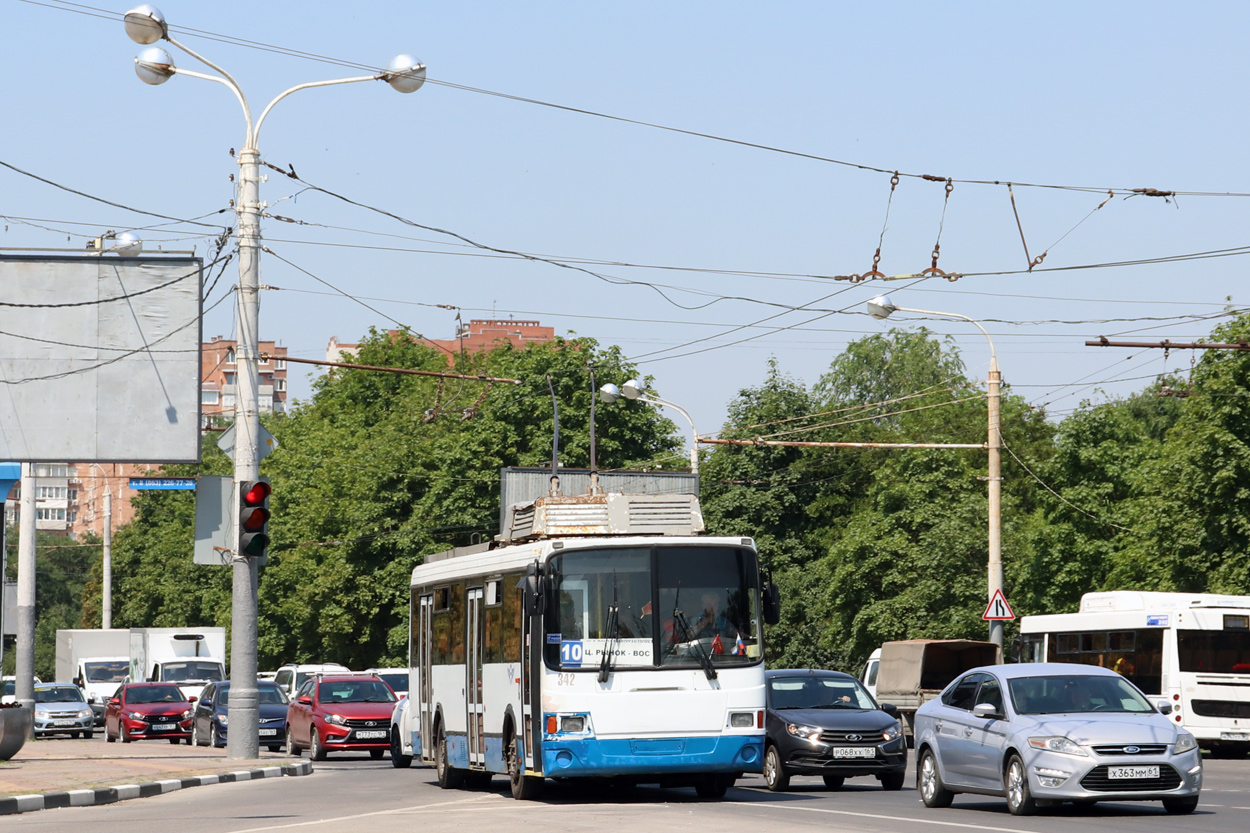 Rostów nad Donem, LiAZ-52803 Nr 342