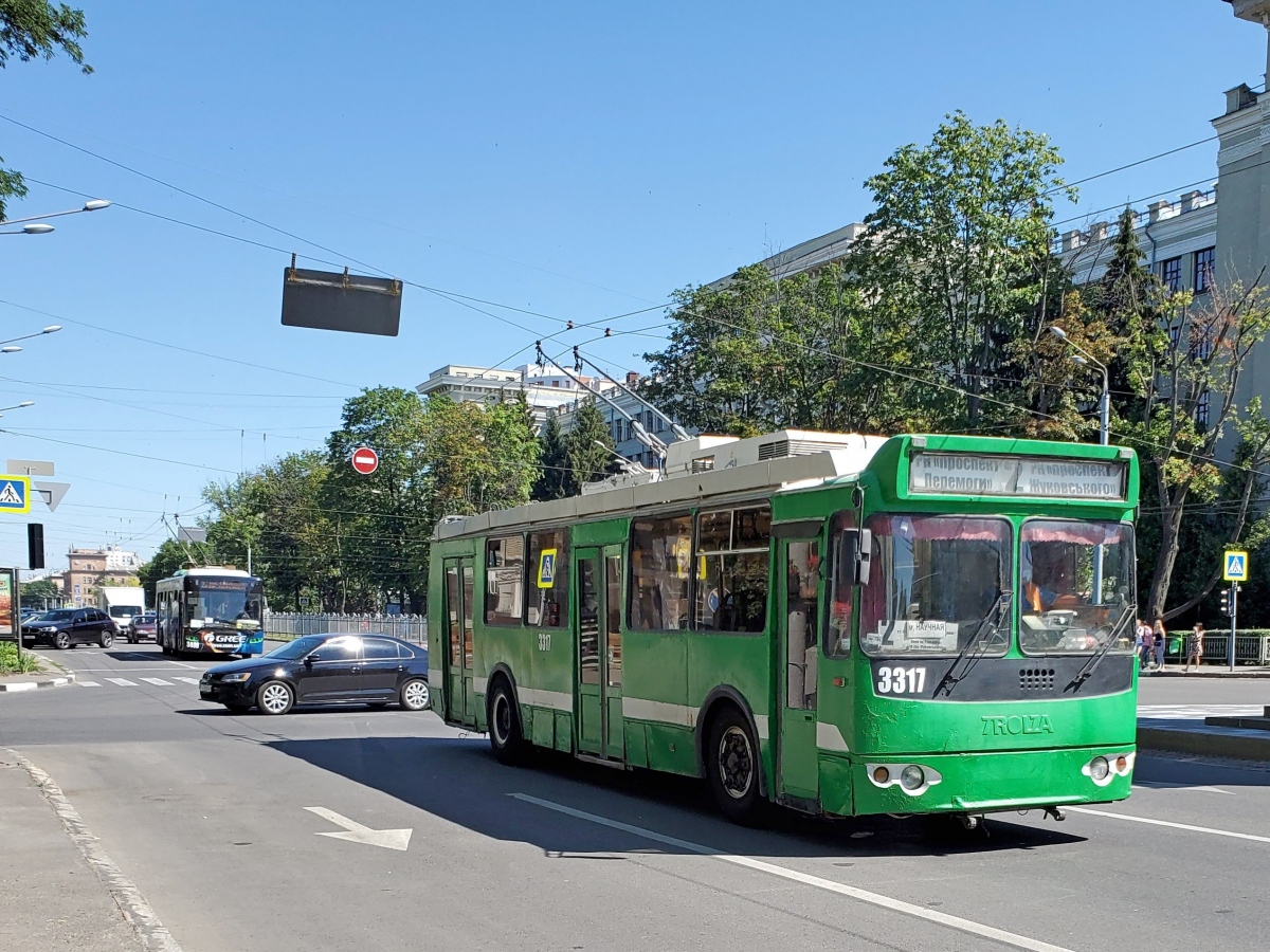 Harkiv, ZiU-682G-016.02 Br. 3317