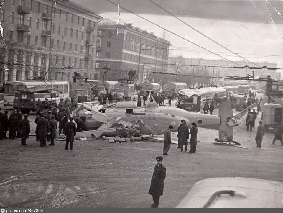 Казань, РВЗ-6М № 3084; Казань — ДТП и прочие происшествия с электротранспортом; Казань — Исторические фотографии