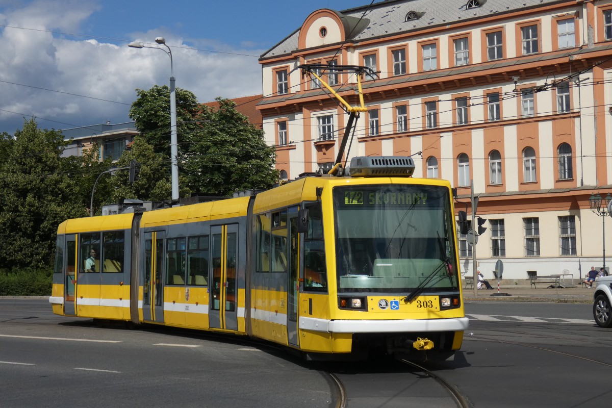 Pilsen, Škoda 03T2 Astra Nr. 303