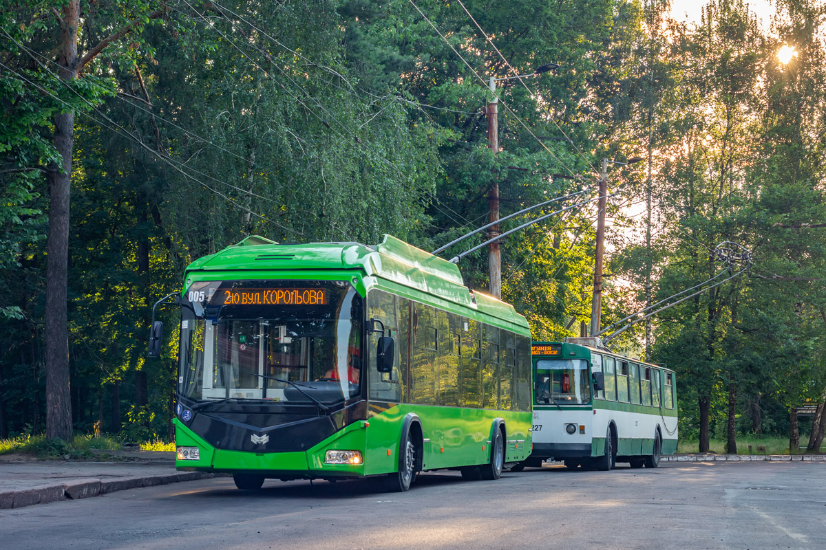 Житомир, АКСМ 321 (БКМ-Україна) № 005; Житомир, ЗиУ-682В [В00] № 1227