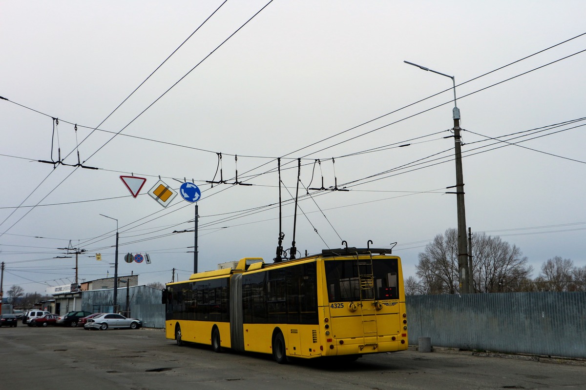 基辅, Bogdan Т90110 # 4325