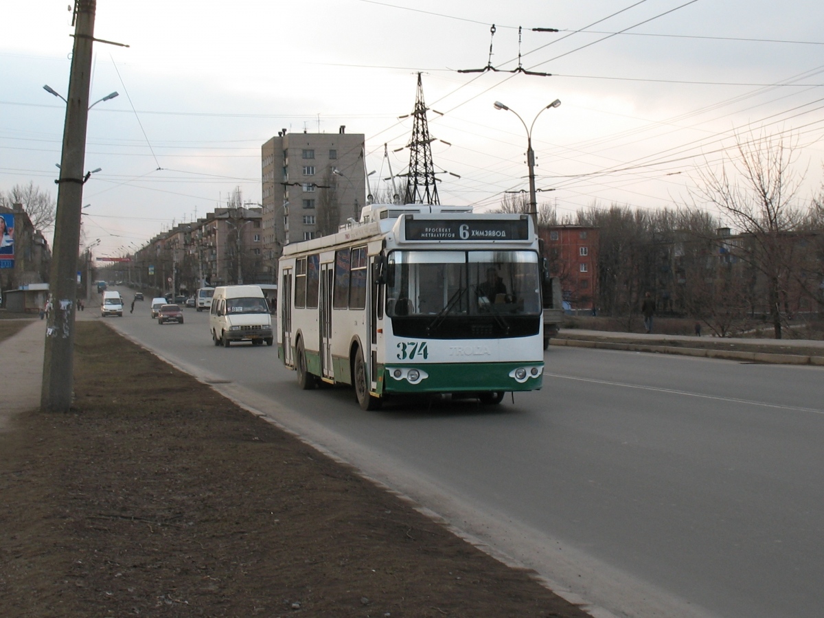 Алчевск, ЗиУ-682Г-016.02 № 374