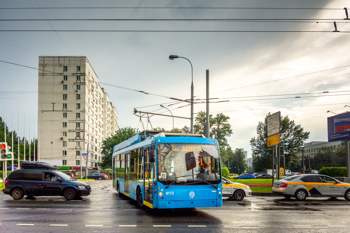 Москва, Тролза-5265.00 «Мегаполис» № 8172