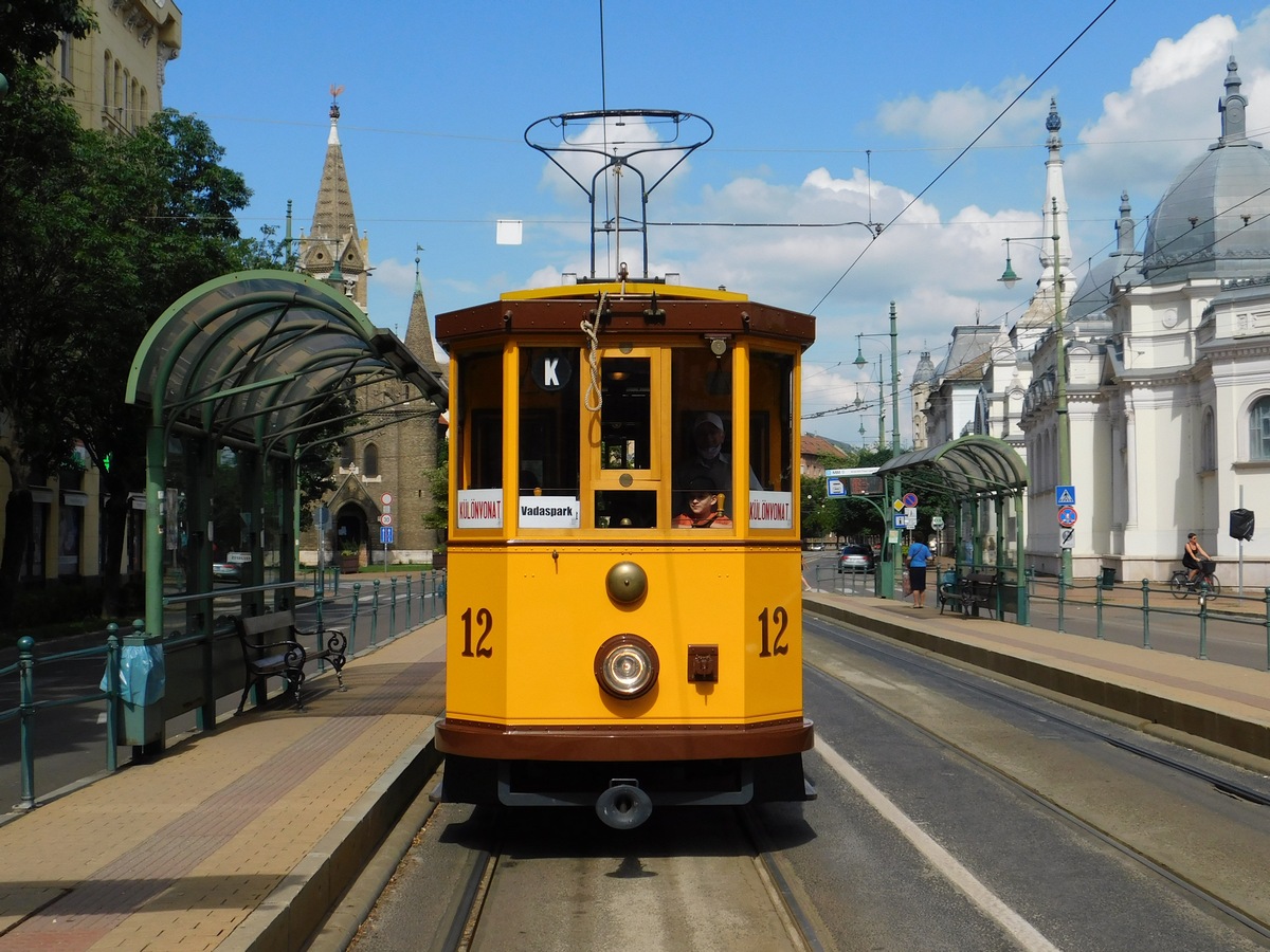 Сегед, Двухосный моторный MWG № 12