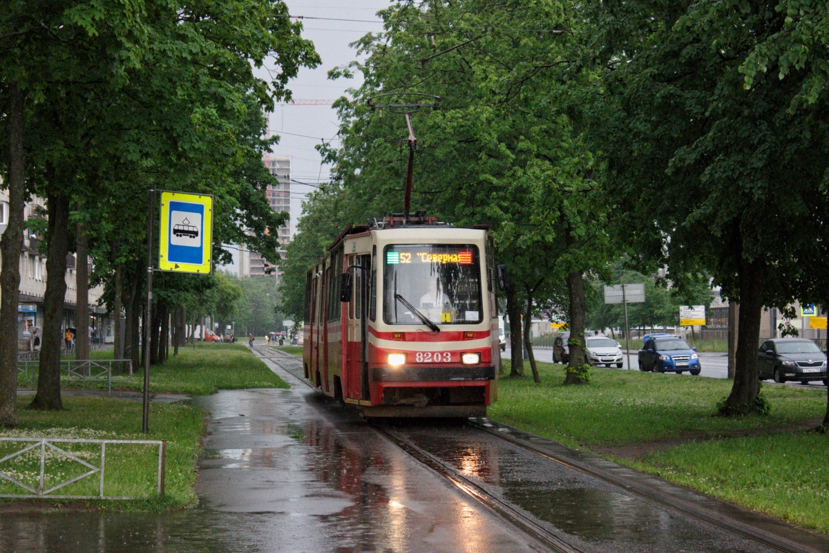 Sankt Petersburg, LVS-86K Nr 8203