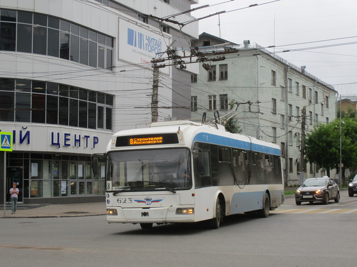 Киров, БКМ 321 № 623
