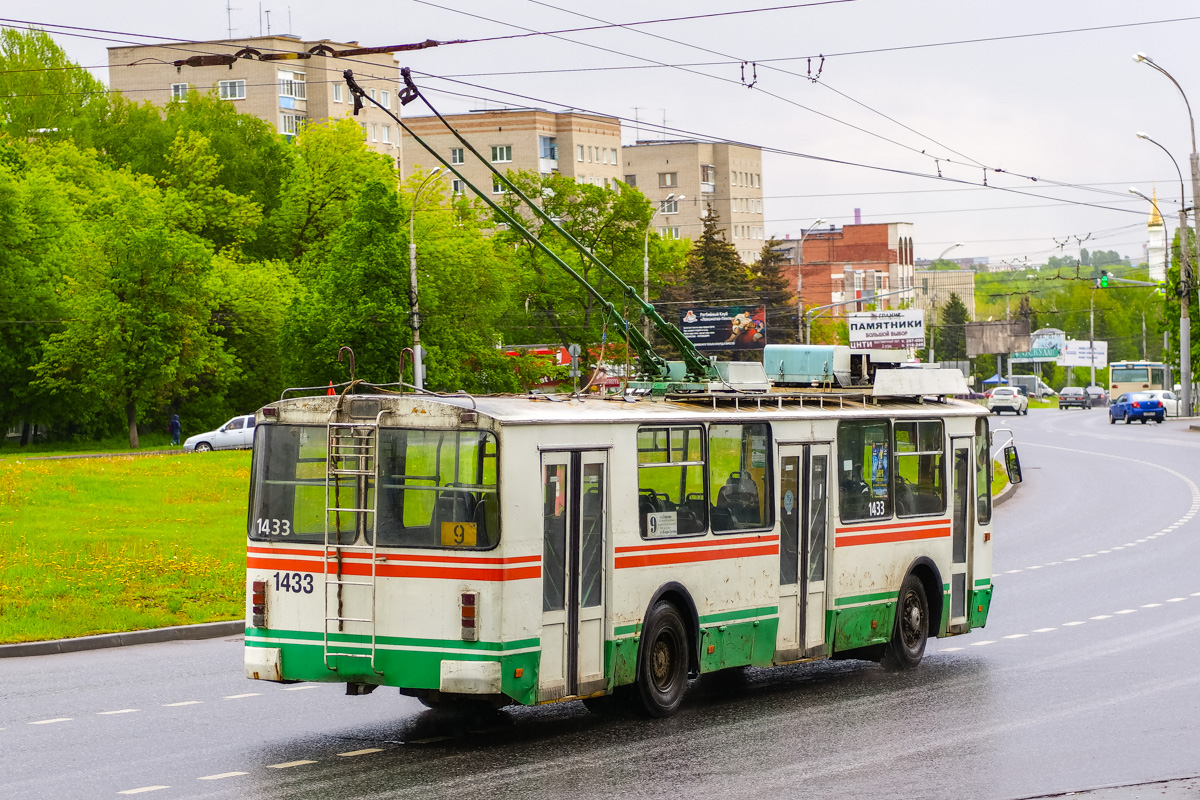 Пенза, ВЗТМ-5284 № 1433