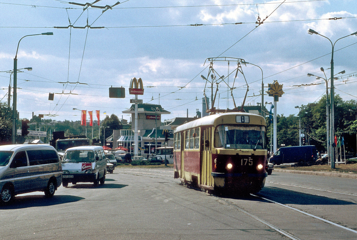 Донецк, Tatra T3SU № 175; Донецк — Фотографии Питера Хэзелдайна — 08.2001