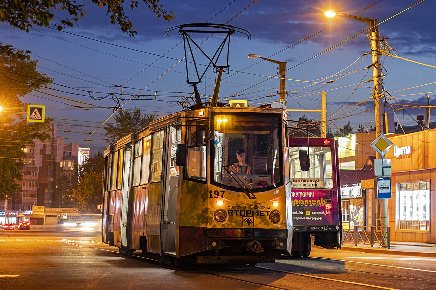 Иркутск, 71-605ТН (КТМ-5М3Р8) № 197; Иркутск — Фотографии в тёмное время суток