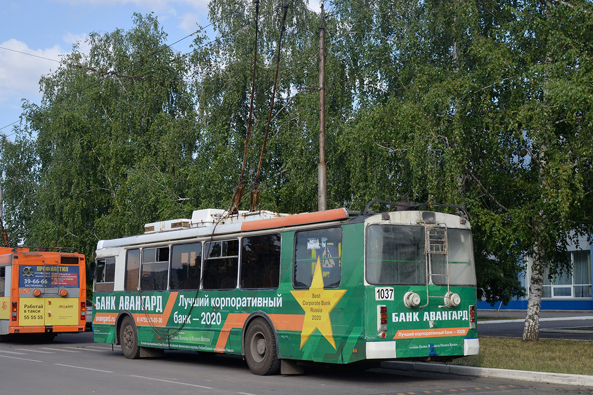 Tambovas, ZiU-682G-016.04 nr. 1037