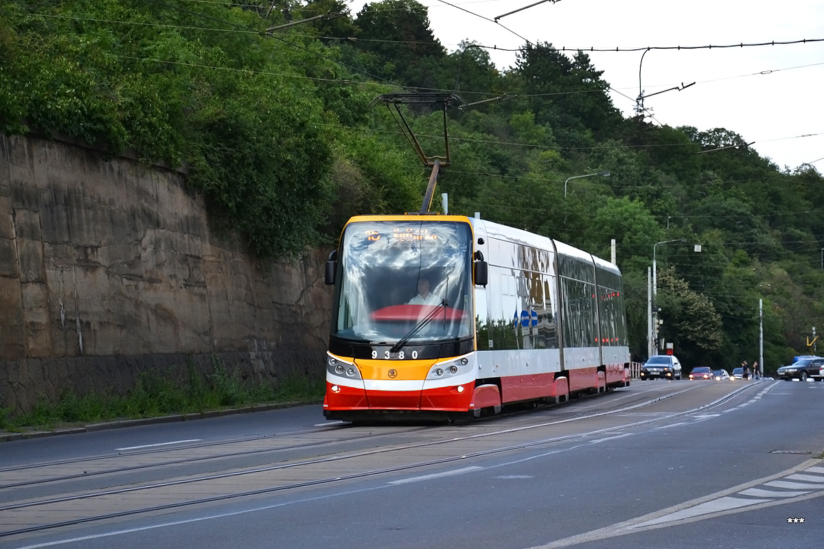 Прага, Škoda 15T5 ForCity Alfa Praha № 9380