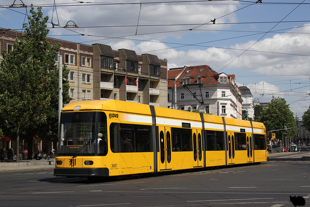 Дрезден, SachsenTram NGT 6 DD № 2537