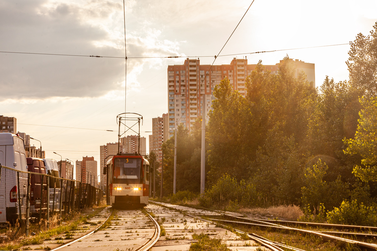 Киев, T3UA-3 “Kashtan” № 600