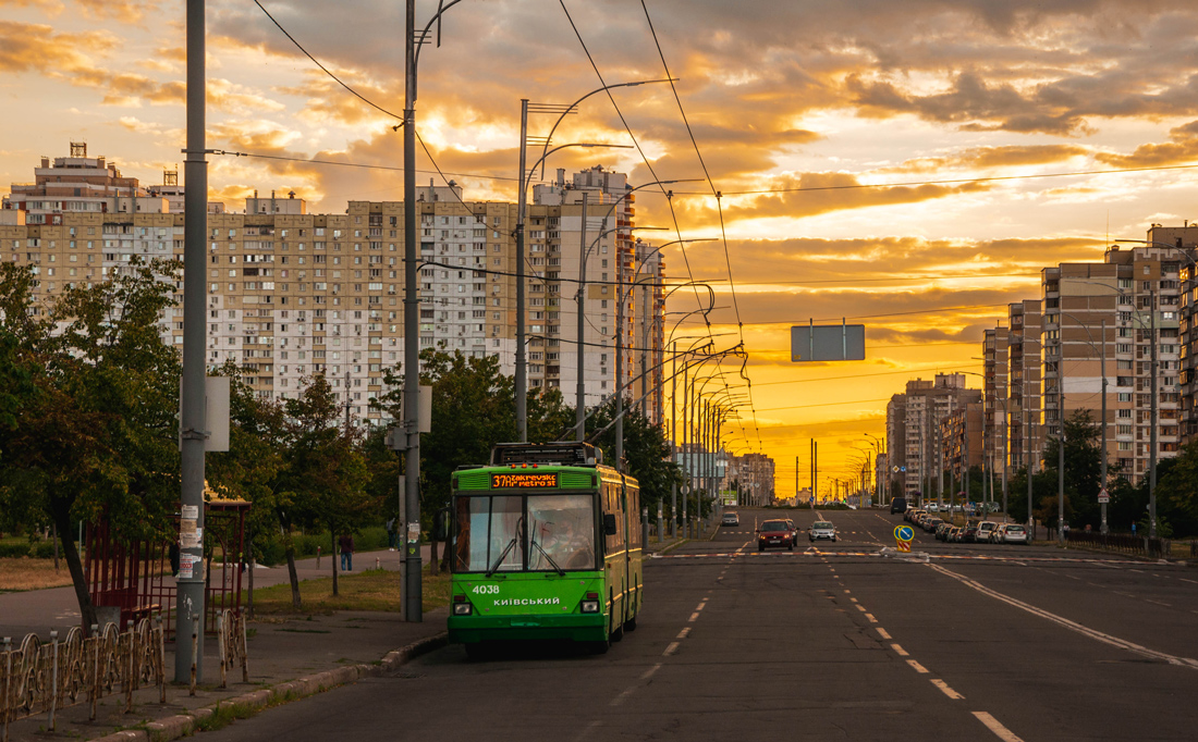 Киев, Киев-12.03 № 4038; Киев — Троллейбусные линии: Левый берег