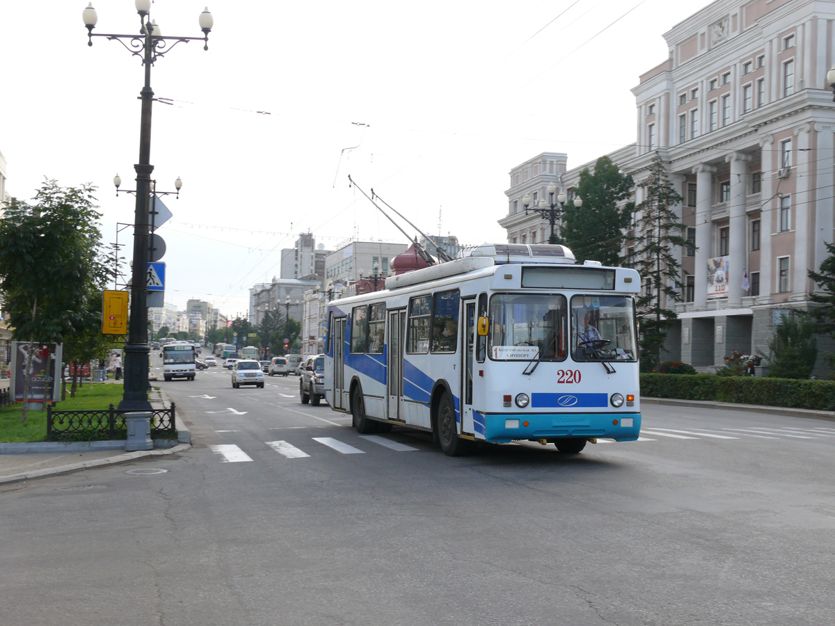Хабаровск, БТЗ-5276-04 № 220