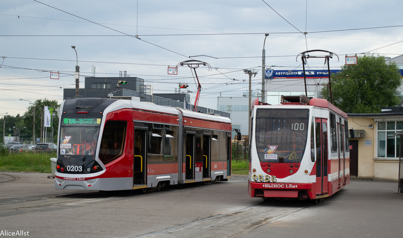 Санкт-Петербург, 71-134А (ЛМ-99АВН) № 0525; Санкт-Петербург, 71-923 «Богатырь» № 0203