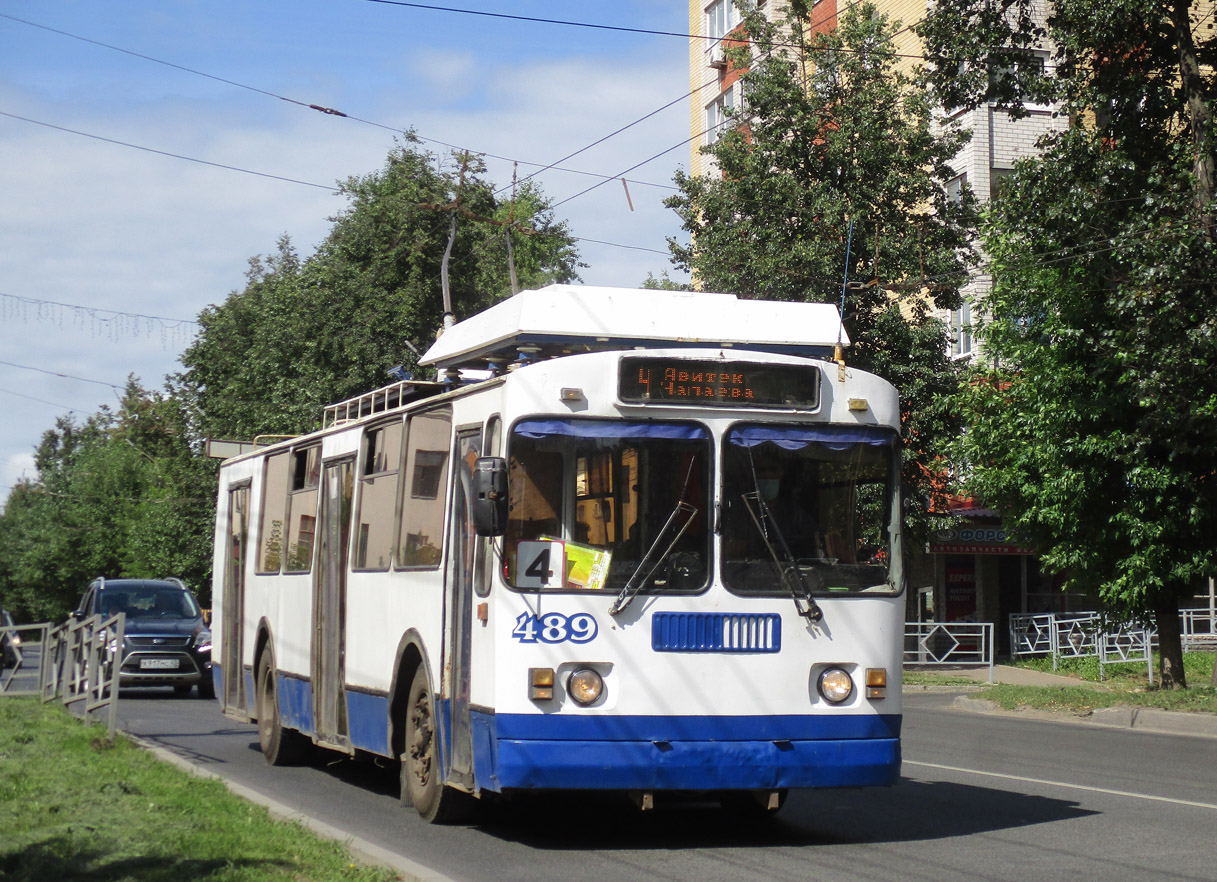 Киров, ЗиУ-682 КР Иваново № 489