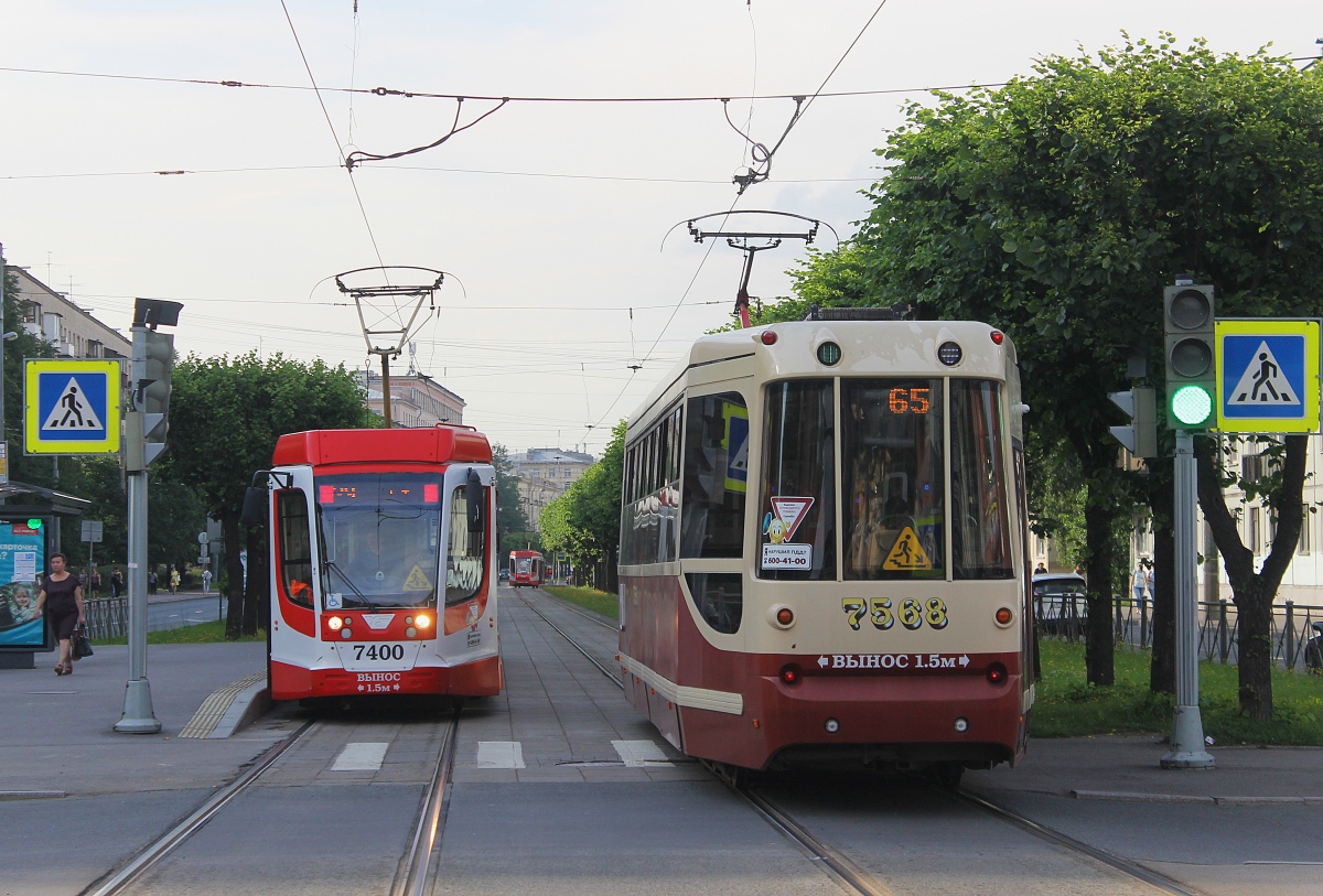 Санкт-Петербург, 71-631-02 № 7400; Санкт-Петербург, ЛМ-68М2 (мод. СПб ГЭТ) № 7568 Санкт-Петербург, 71-631-02 № 7400; Санкт-Петербург, ЛМ-68М2 (мод. СПб ГЭТ) № 7568