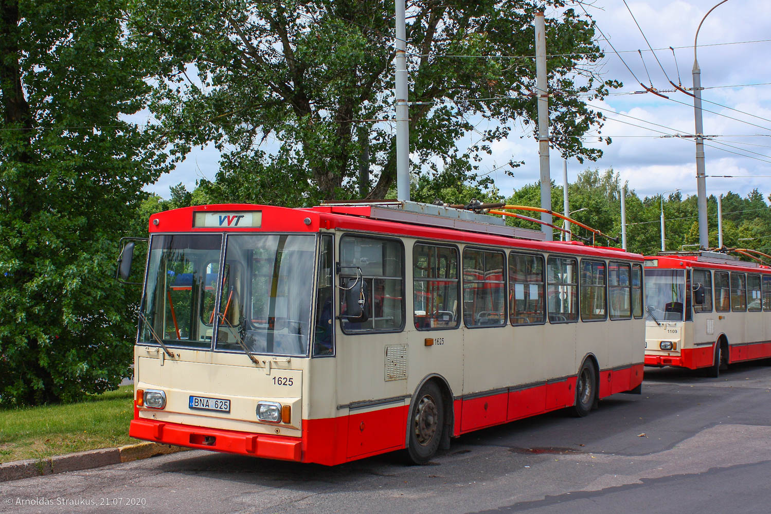 Вильнюс, Škoda 14Tr13/6 № 1625