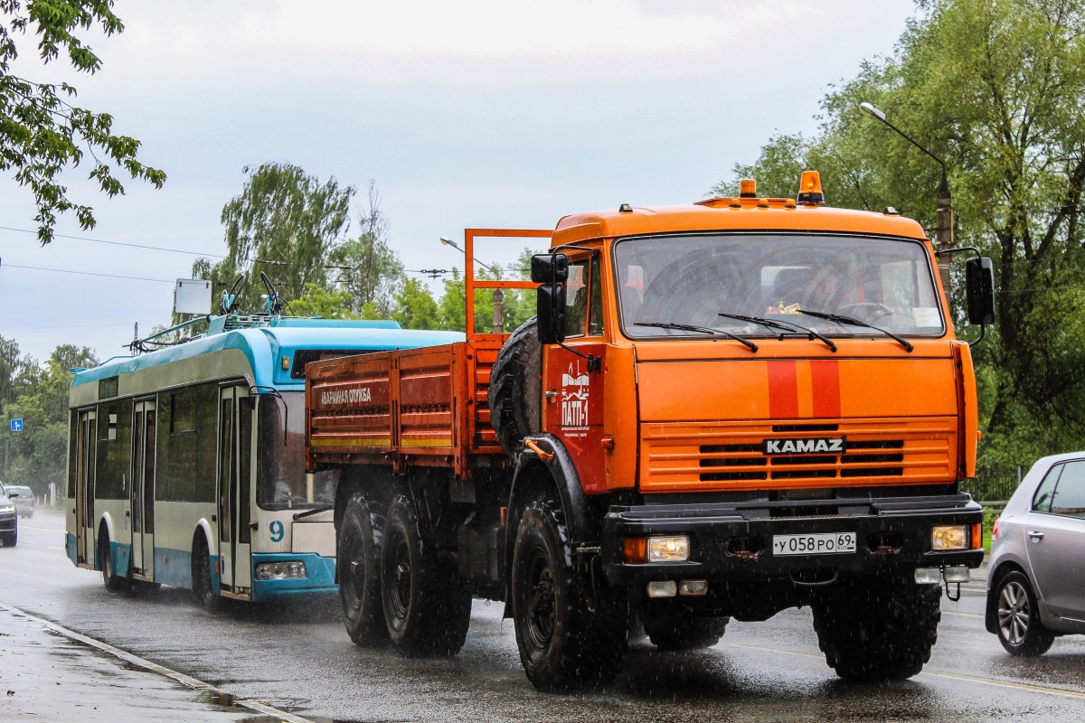 Twer, BKM 32102 Nr. 9; Twer — "The final journey" of the Tver trolleybuses