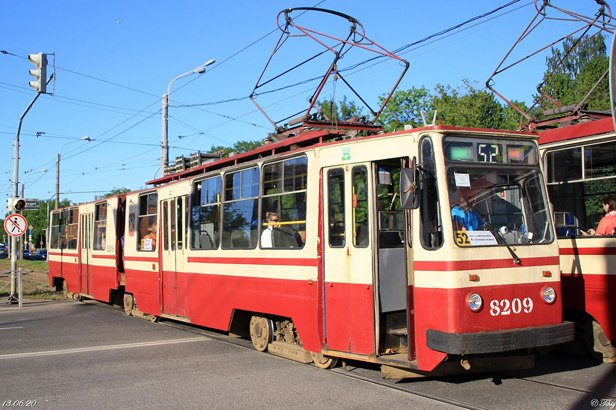Санкт-Петербург, ЛВС-86К № 8209