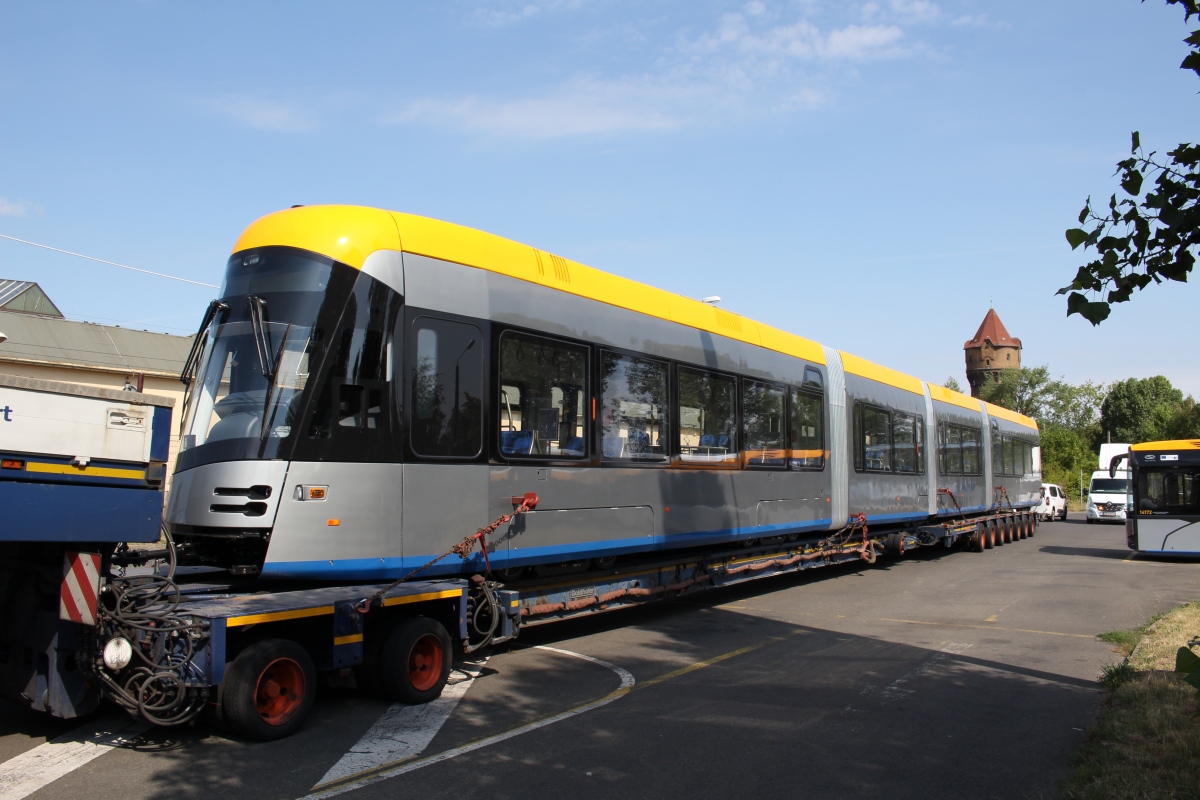 Лейпциг, Solaris Tramino Leipzig (NGT10) № 1042