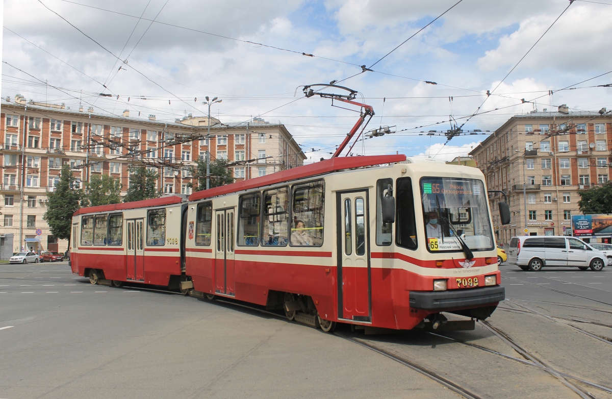 Санкт-Петербург, ЛВС-86М2 № 7092
