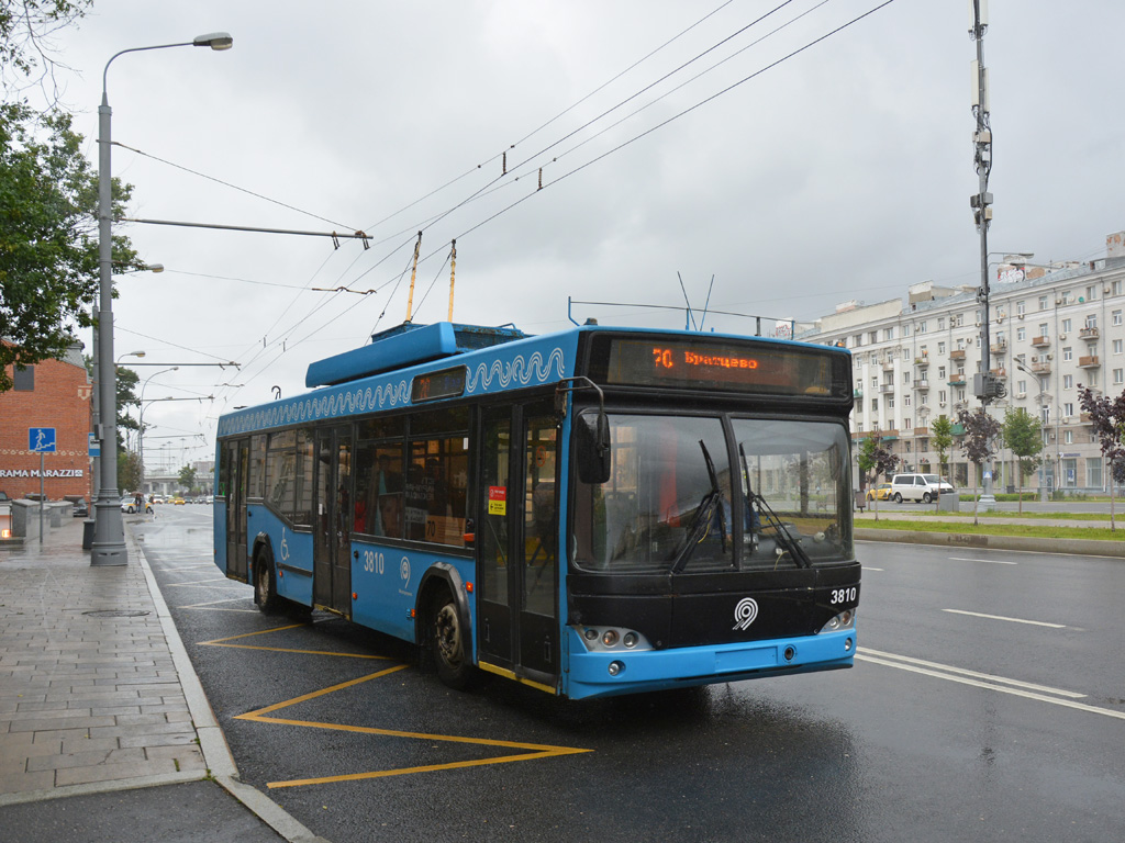 Москва, СВАРЗ-МАЗ-6235.00 № 3810