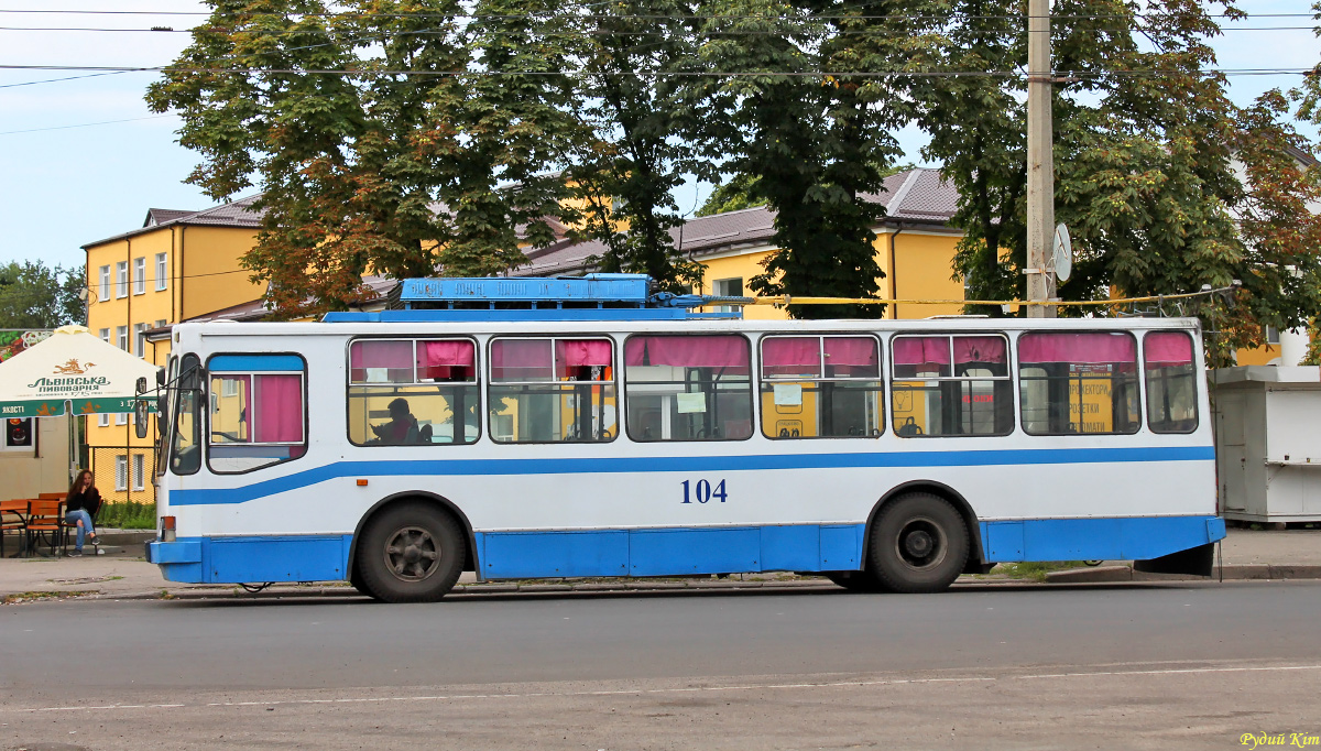 Poltava, YMZ T2 # 104