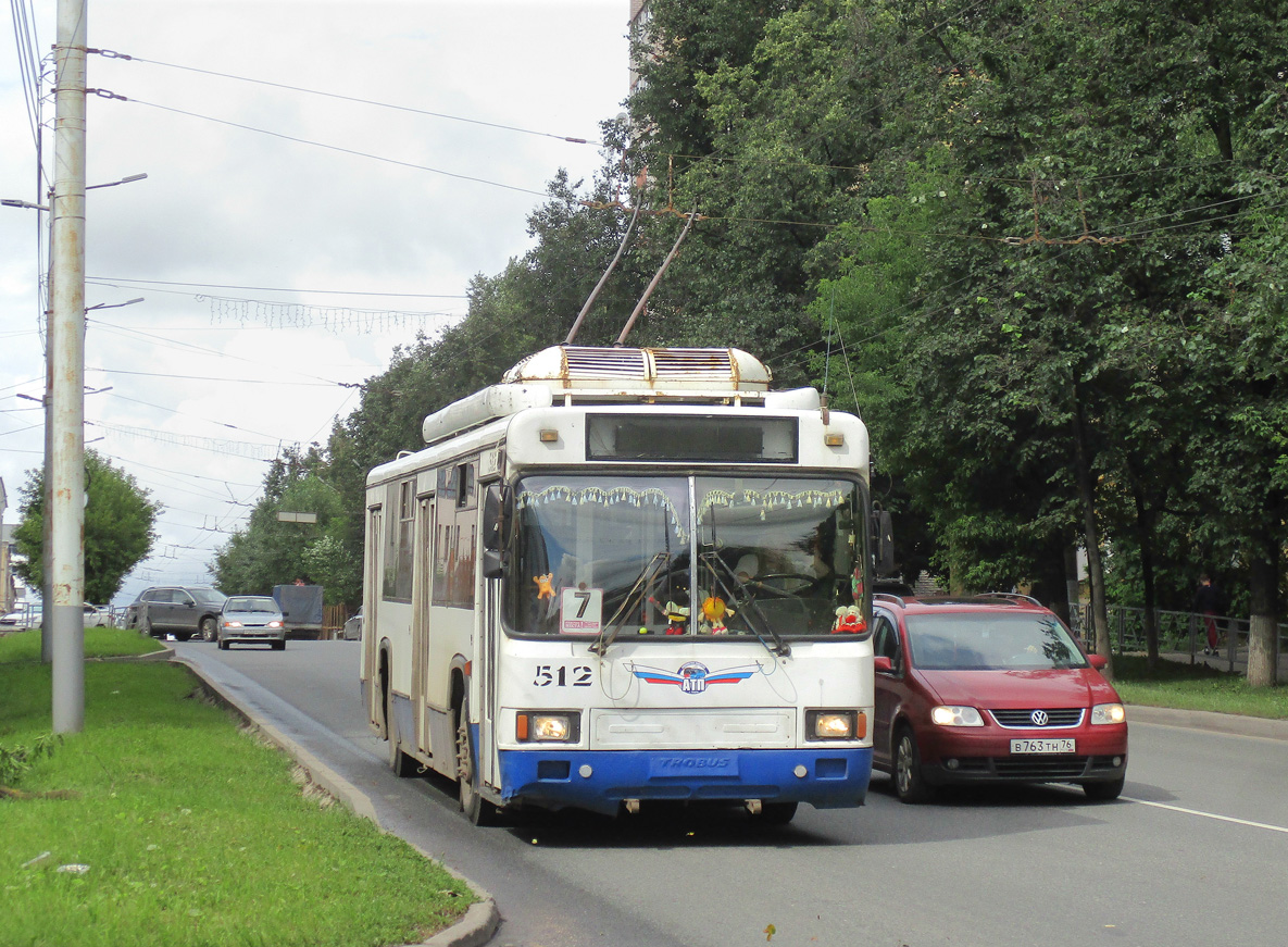 Киров, БТЗ-52764Р № 512