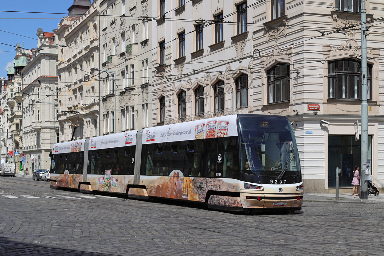 Прага, Škoda 15T1A ForCity Alfa Praha № 9207