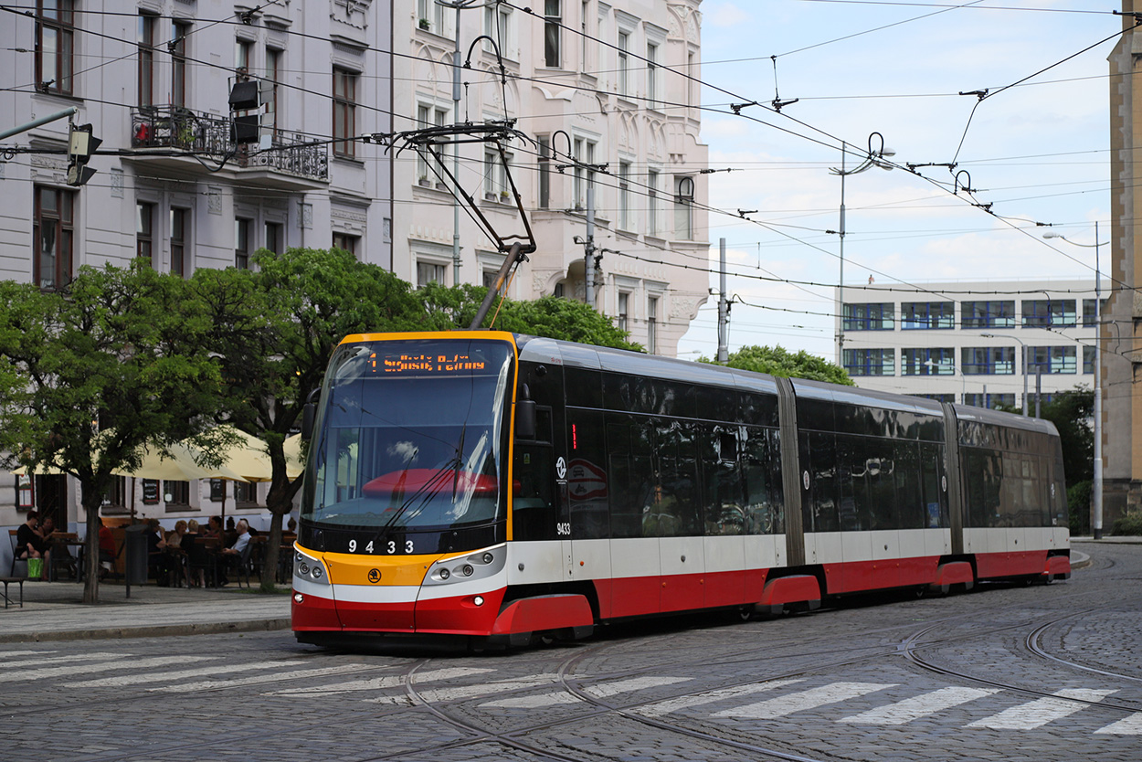 Прага, Škoda 15T7 ForCity Alfa Praha № 9433