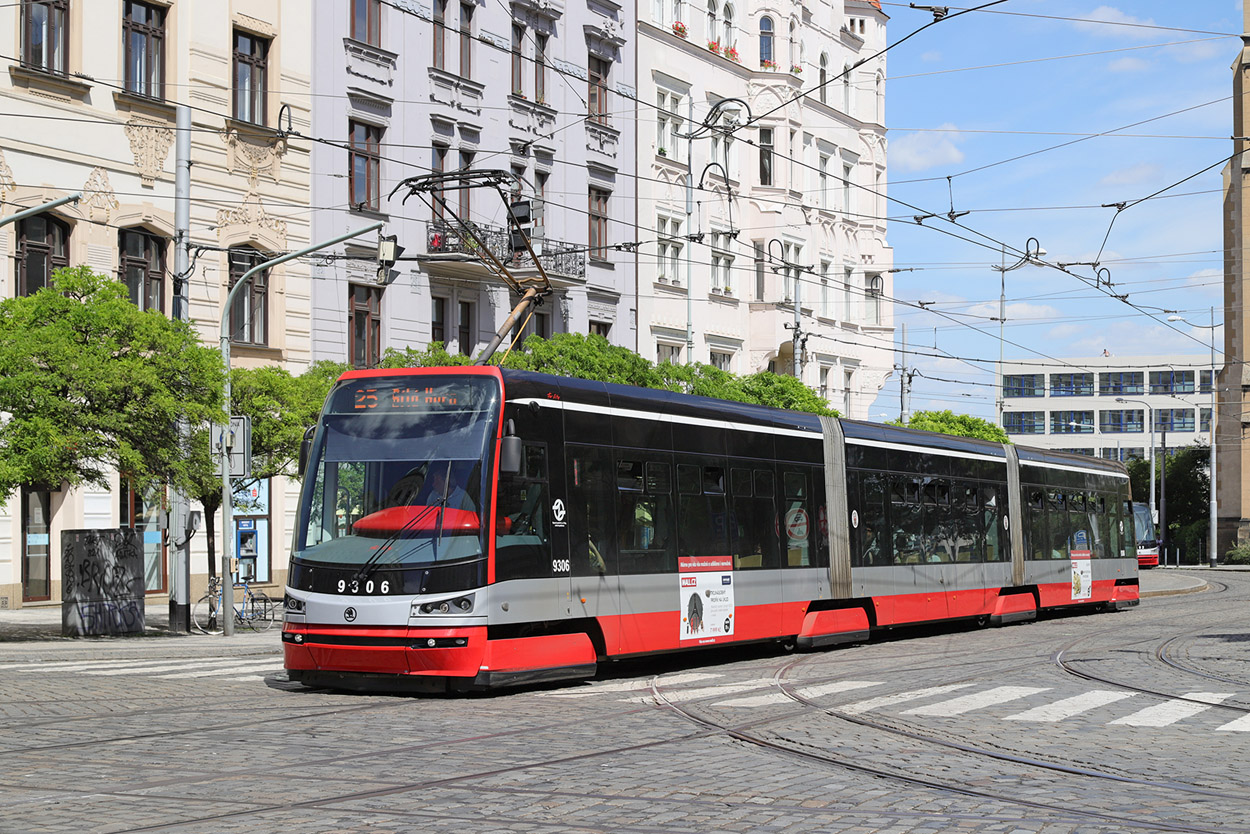 Прага, Škoda 15T3 ForCity Alfa Praha № 9306