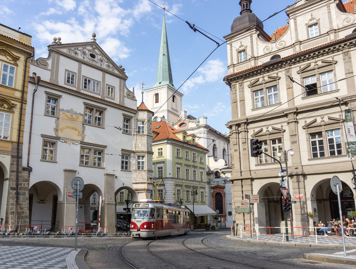 Прага, Tatra T3R.PLF № 8253