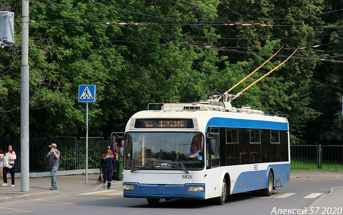 Масква, БКМ 321 № 5825