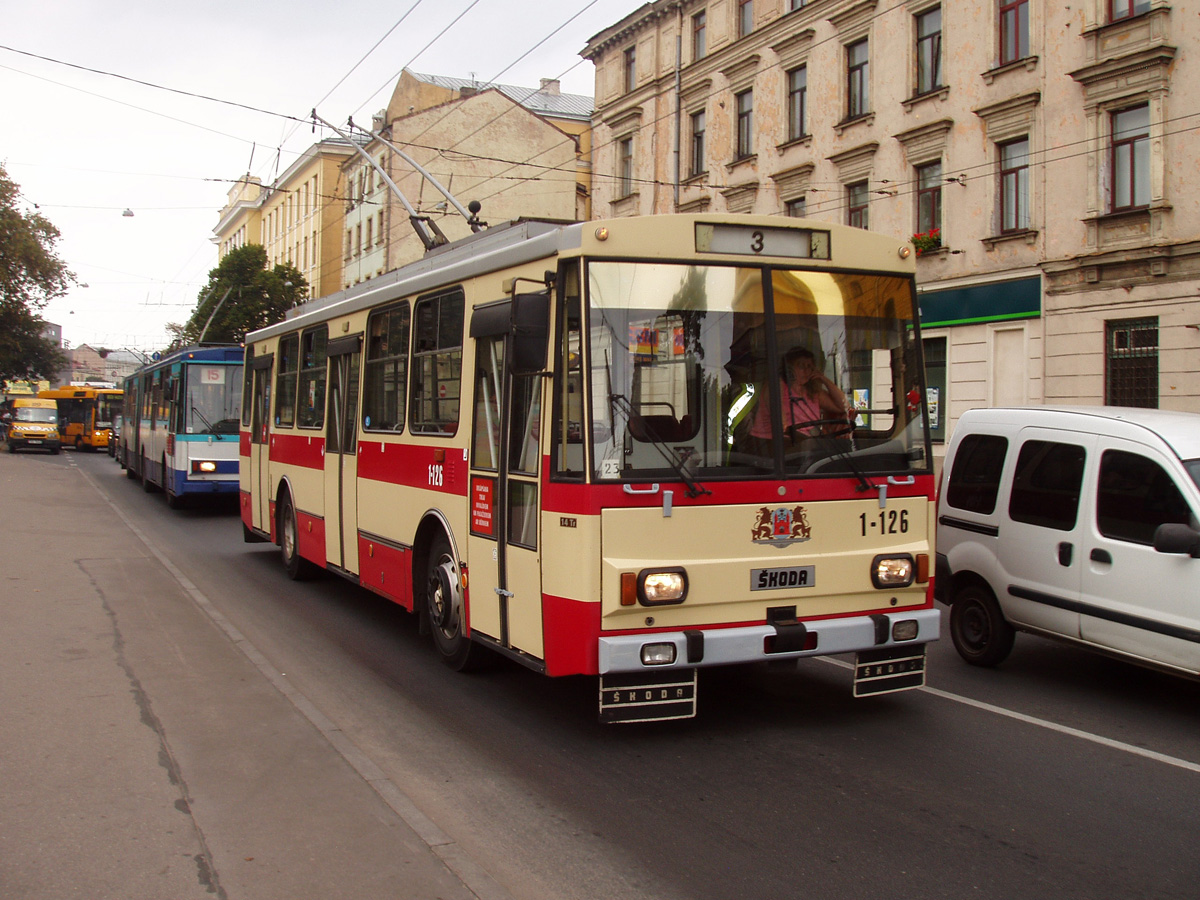 Рига, Škoda 14Tr13/6 № 1-126