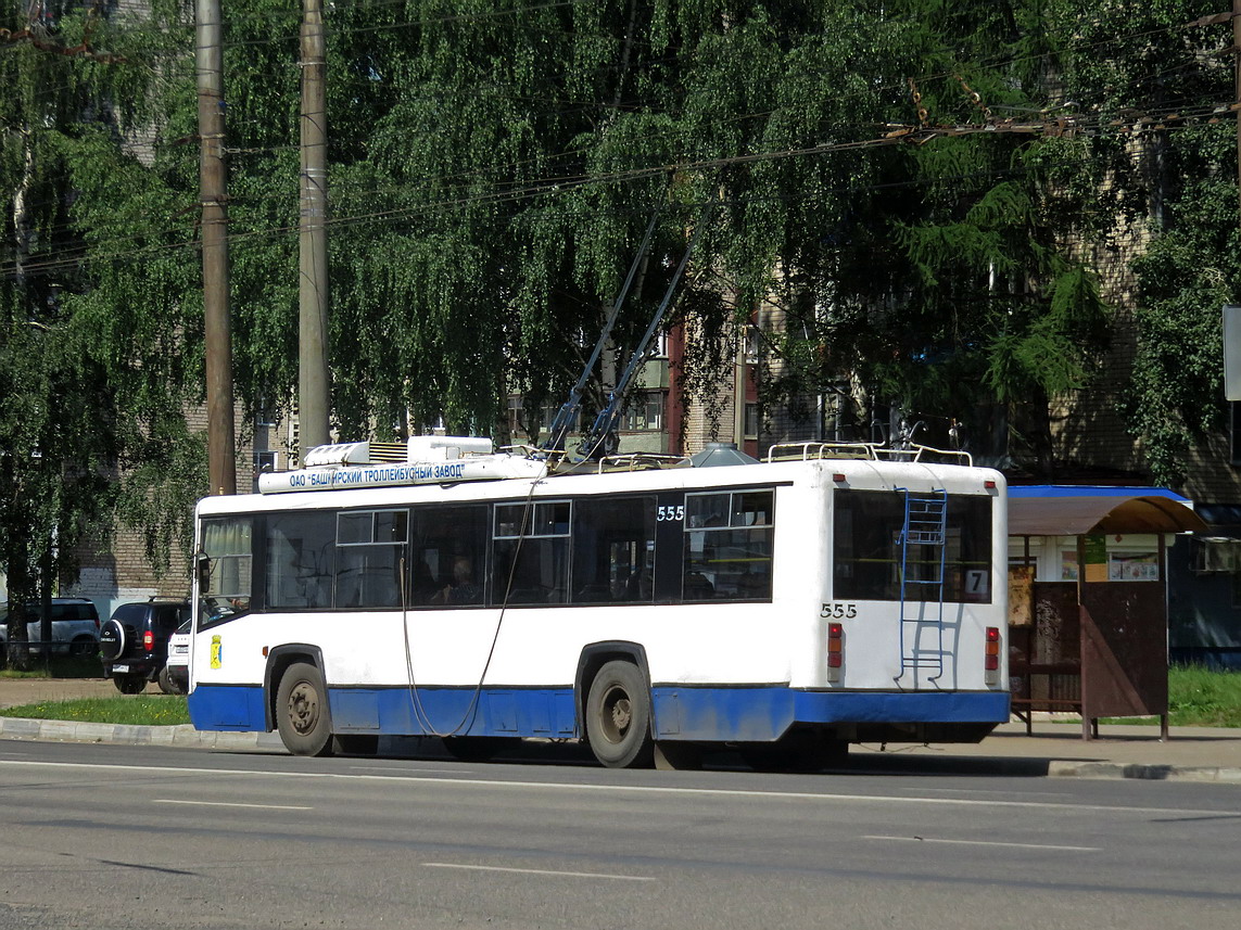 Киров, БТЗ-52764Р № 555