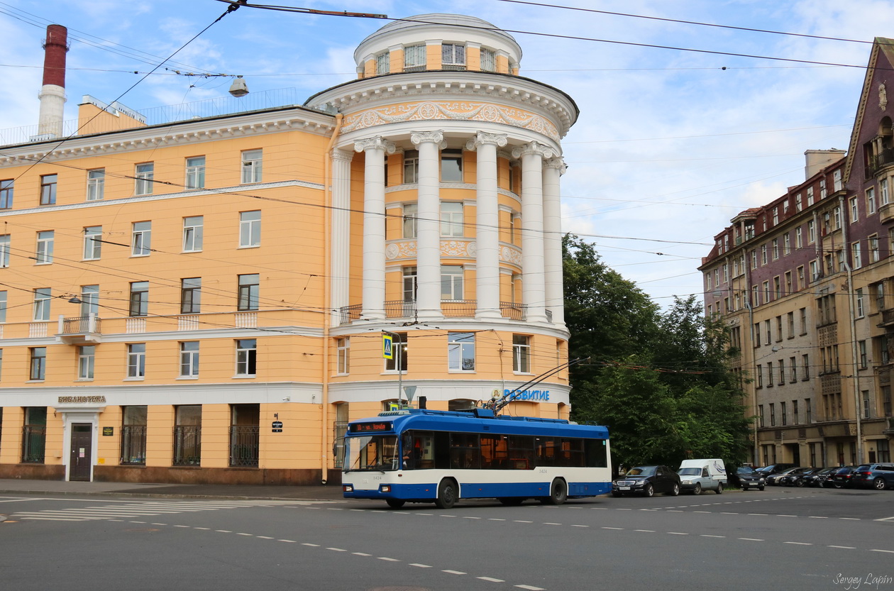 Санкт-Петербург, БКМ 321 № 3424