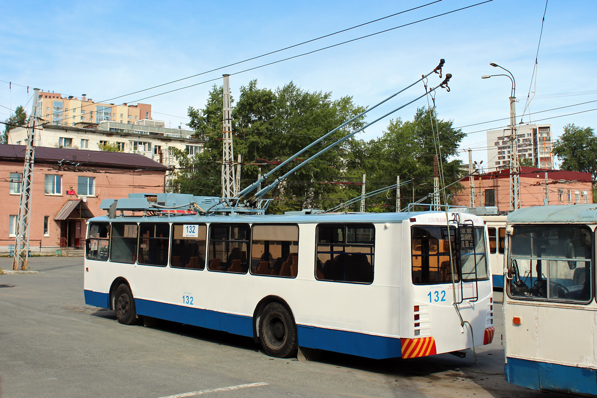 Екатеринбург, ЗиУ-682 КР Иваново № 132