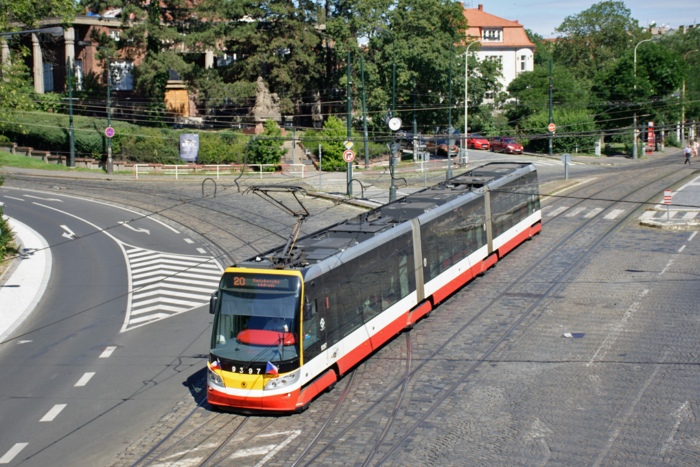 Прага, Škoda 15T6 ForCity Alfa Praha № 9397