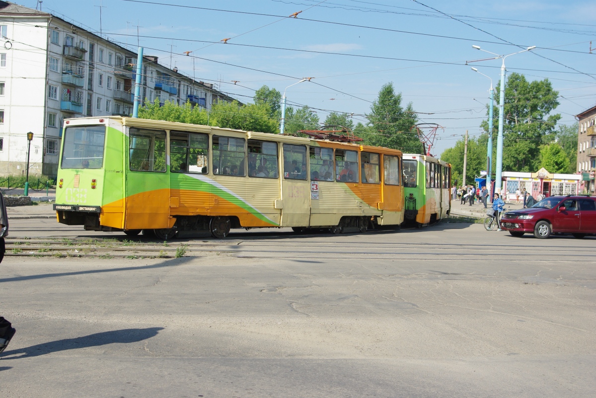 Усолье-Сибирское, 71-605 (КТМ-5М3) № 037