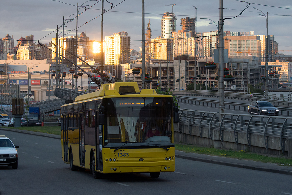 Kijev, Bogdan T70110 — 1383