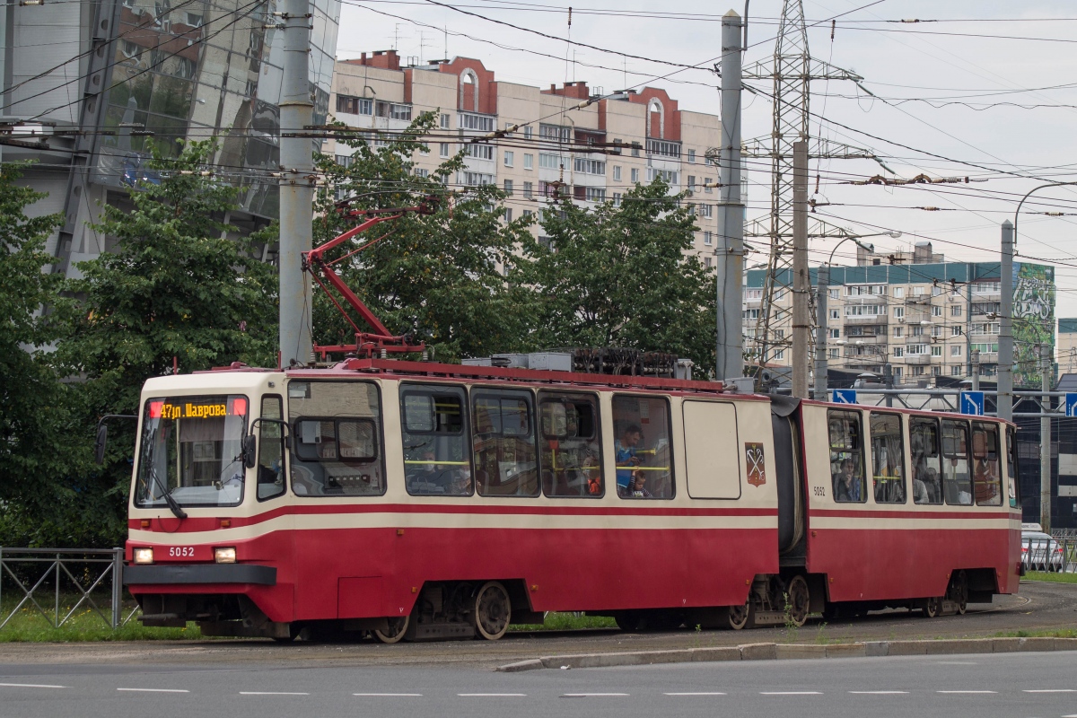 Sankt Petersburg, LVS-86K Nr. 5052 Sankt Petersburg, LVS-86K Nr. 5052
