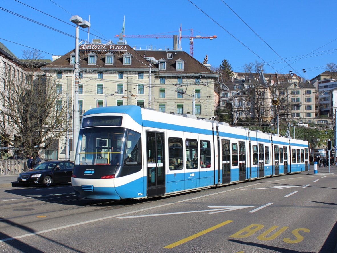 Zurich, Bombardier Cobra Br. 3024