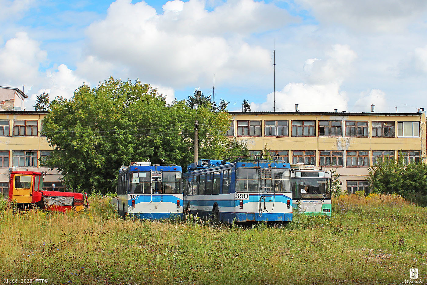 Иваново, ЗиУ-682 КР Иваново № 387; Иваново — Разные фотографии Иваново, ЗиУ-682 КР Иваново № 387; Иваново — Разные фотографии