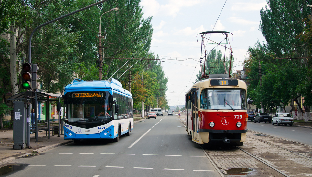 Mariupol, AKSM 321 (BKM-Ukraine) # 1421; Mariupol, Tatra T3A # 723